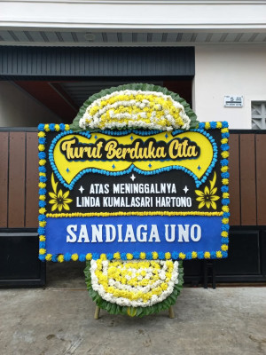 Papan Bunga Duka di Bulik Timur